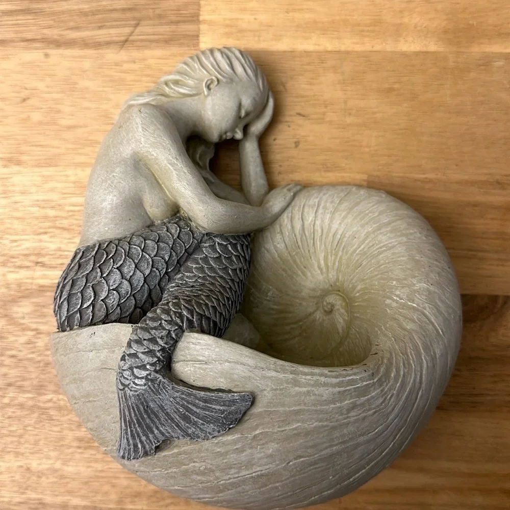 TOSCANO mermaid wall candle holder
